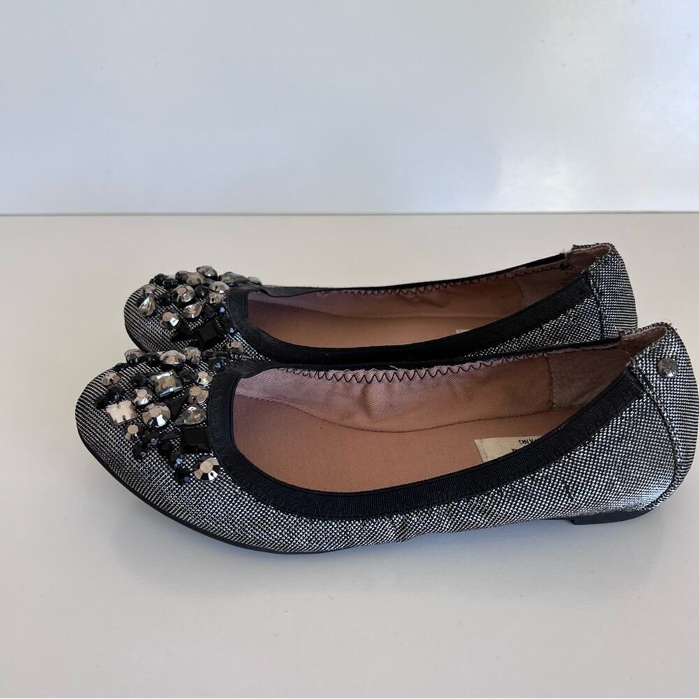 Simply Vera Vera Wang Women's Embellished Ballet Flats - Picture 2 of 11